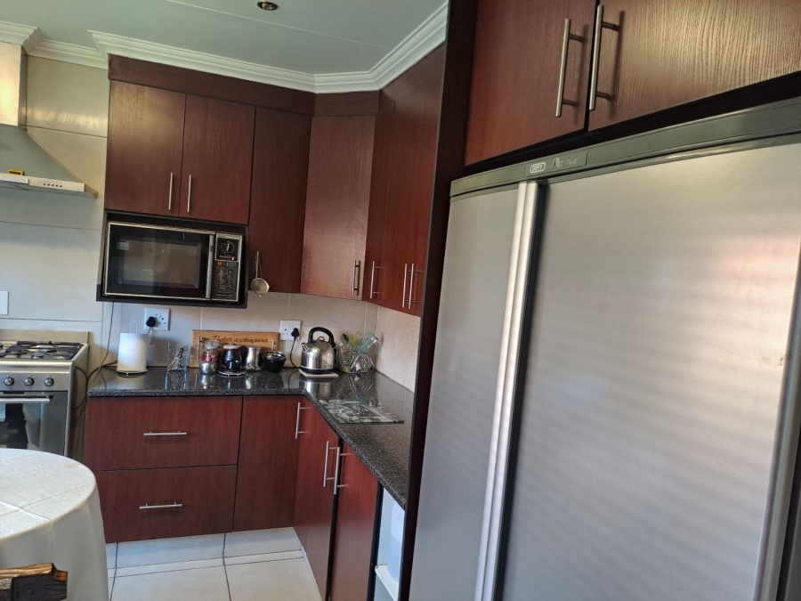 2 Bedroom Property for Sale in Naudeville Free State